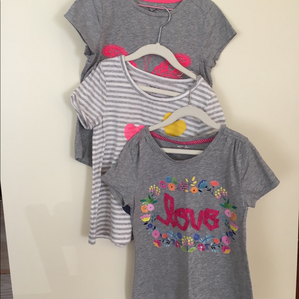 Lot of 3 girl’s Gap short sleeve shirts, size L butterflies hearts stripes